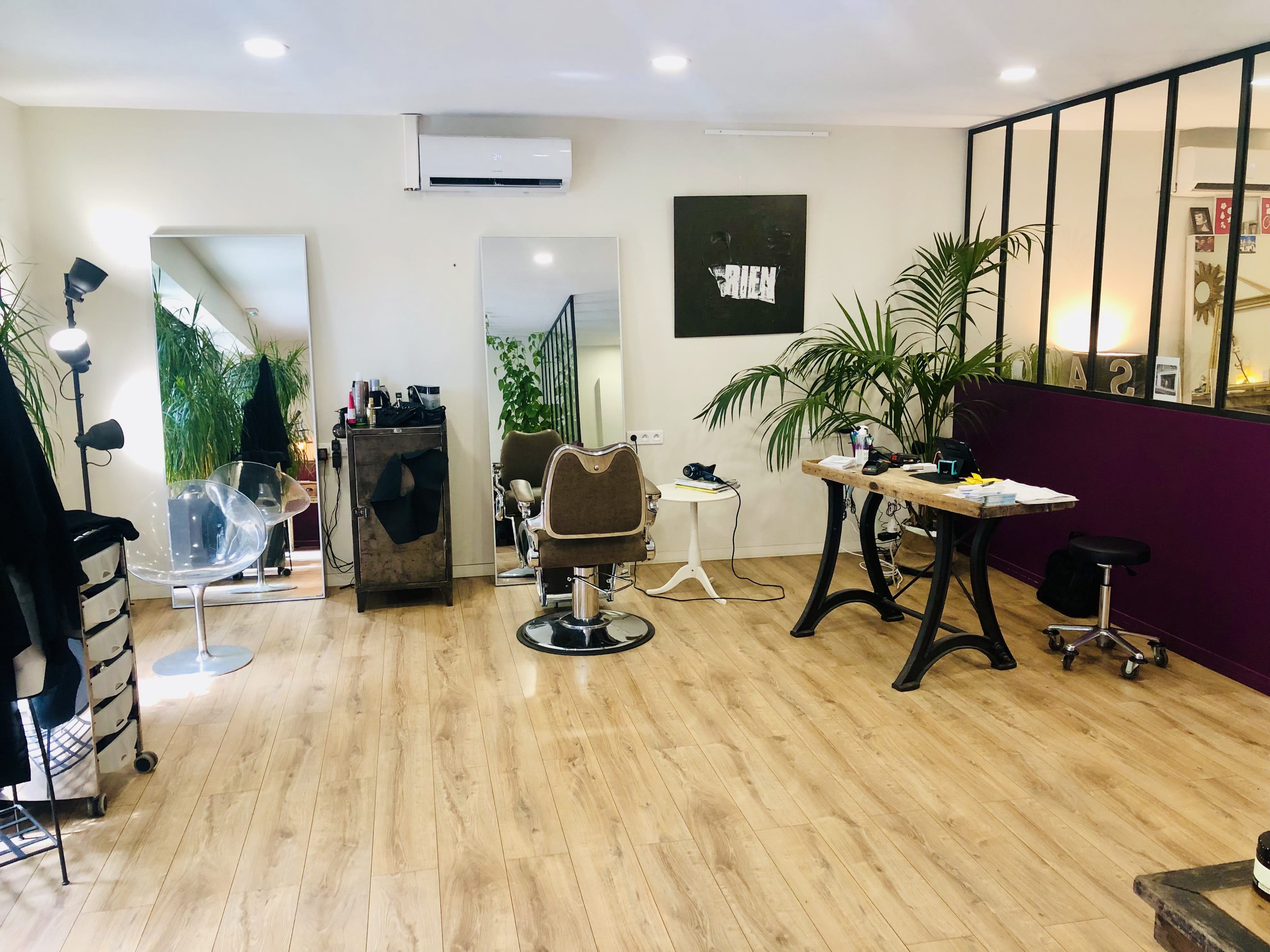 Votre coiffeur à Toulouse Petite Confidence